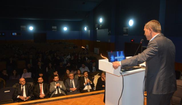 Uysal Denizcilik Fakültesinde