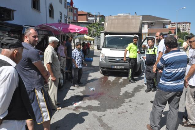Kamyonetle çarpışan bisikletli yaralandı