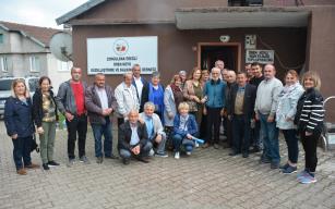 BAYAN POSBIYIK’TAN MAHALLELERE TEŞEKKÜR ZİYARETİ..