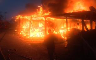 Ahırda çıkan yangında 1 büyükbaş hayvan telef oldu