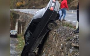 Otomobil alt yola düştü!..
