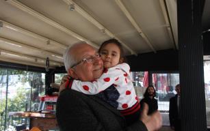 Ziyaretlerine devam ediyor..