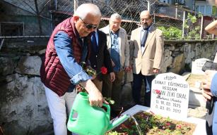 Osman Zeki Oral, vefatının 7.yılında anıldı