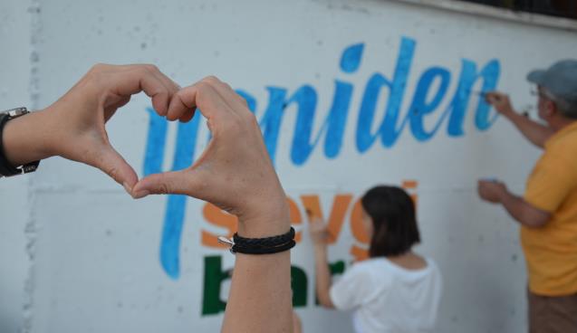 EREĞLİ’NİN MUHTEŞEM SAHİLİ TUVALLERDE