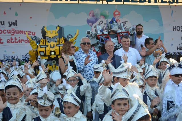 SÜNNET ŞÖLENİ RENKLİ GÖRÜNTÜLERE SAHNE OLDU