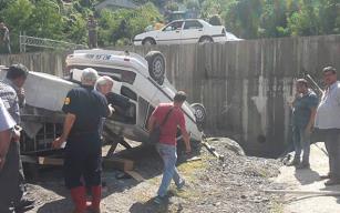 Dere kenarına uçtu, yaralılar var!..