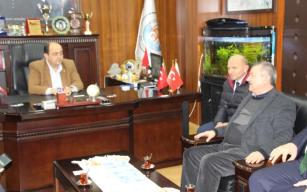 Ak Partili kurmaylardan Demirtaş’a SEVGİ SELİ…