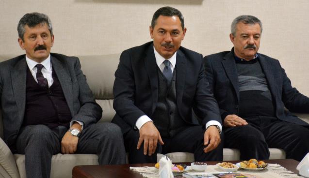 AK Parti ailesinden, Başkan Uysal’a ziyaret
