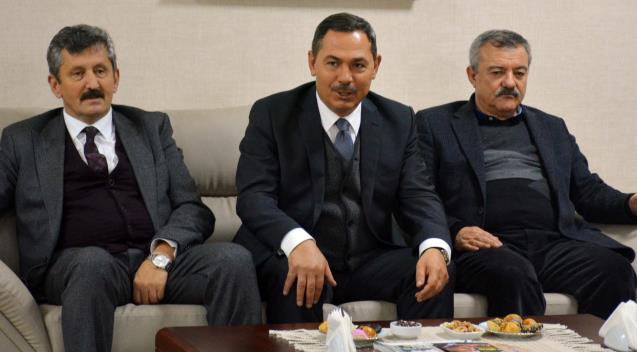 AK Parti ailesinden, Başkan Uysal’a ziyaret
