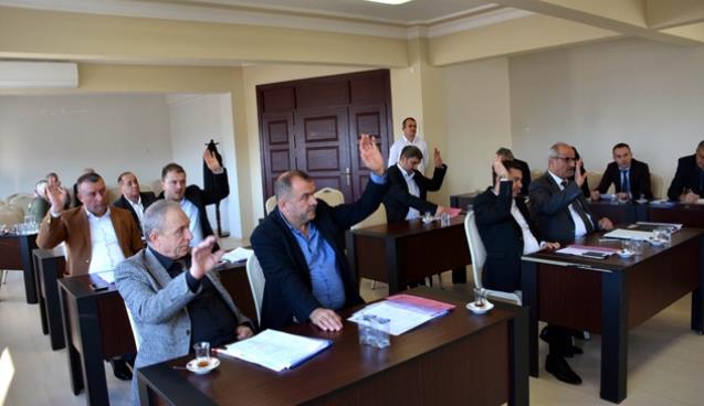 Oy birliği ile kabul edildi…