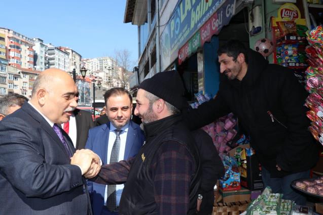 ŞAHİN’E VATANDAŞLARDAN TAM DESTEK