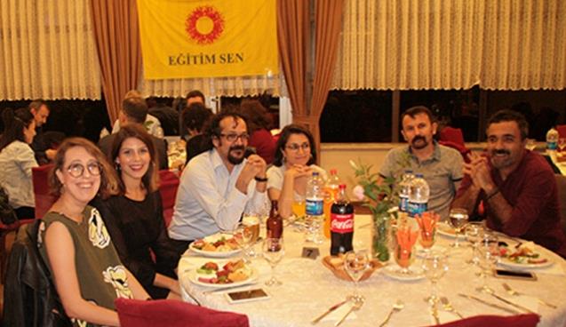 Dünya Öğretmenler Günü’nü kutladılar