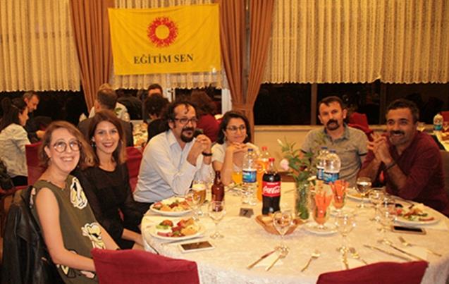 Dünya Öğretmenler Günü’nü kutladılar