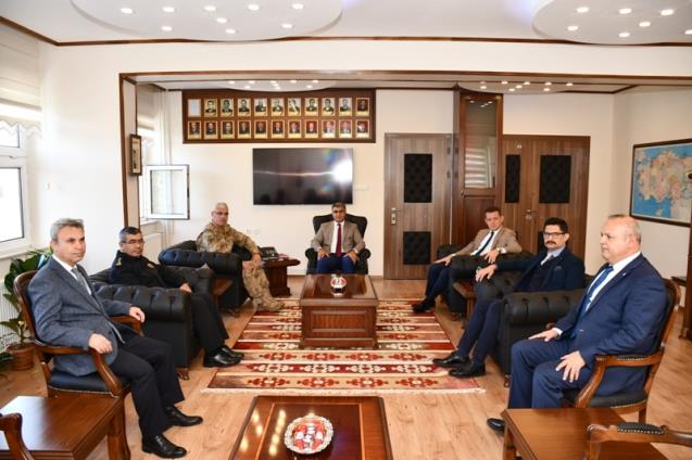 Vali Gürel'den Albay Başkök'e ziyaret