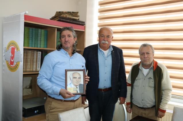 60 yıllık basın arşivi yeni nesile aktarılacak