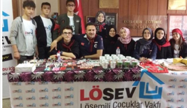 Bu sefer bağış ÖĞRENCİLERDEN…