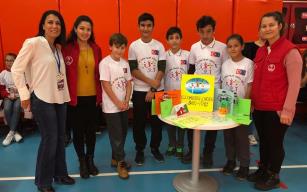 BENİMLE OYNAR MISIN?