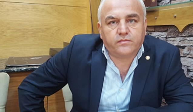 Gökhan başkanın ayağını kaydırdılar…