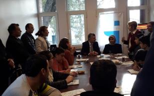 Engellilere yönelik "Ahşap Yakma Tekniği" kursu açıldı