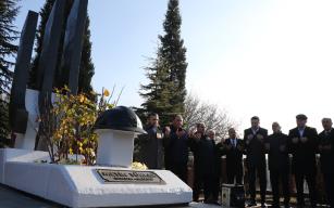 Metin Türker ölümünün 22. yılında mezarında anıldı