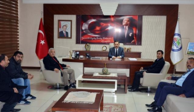 Romanlar Derneği Başkan Uysal’ı ziyaret etti