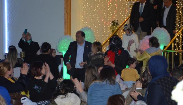 Gönüllerince eğlendiler...