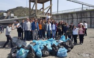 700 kilo atık topladılar…