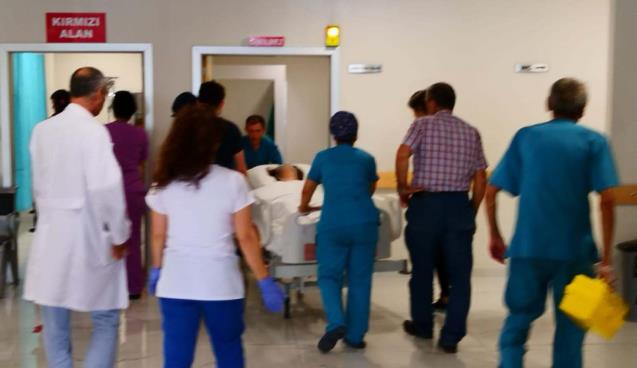 Kavga... Ölü ve Çok sayıda yaralı var…