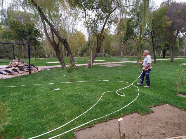 Elmalık’ta park çalışmaları devam ediyor