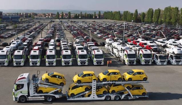 Otomotivde Cumhuriyet tarihinin ihracat rekoru