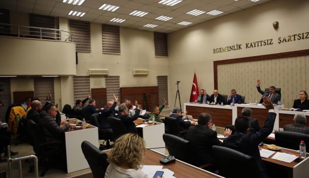 Meclis’te 12 madde görüşüldü