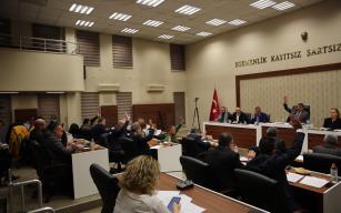 Meclis’te 12 madde görüşüldü