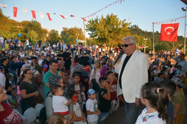 BICIRIKLAR ŞENLİĞİ RENKLİ GÖRÜNTÜLERE SAHNE OLDU