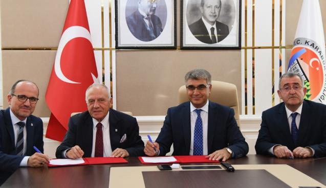 KARDEMİR İLE KARABÜK GELİŞİYOR, ERDEMİR İLE EREĞLİ GERİLİYOR