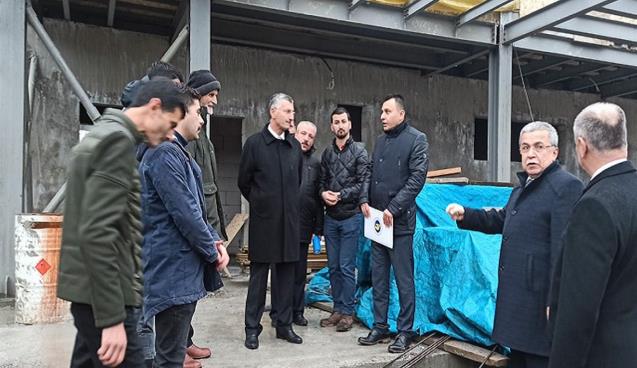 Vali Bektaş Köy Pazarı projesini inceledi