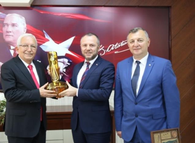Keleş; “Ereğli’nin sizin tecrübenize ihtiyacı var…”