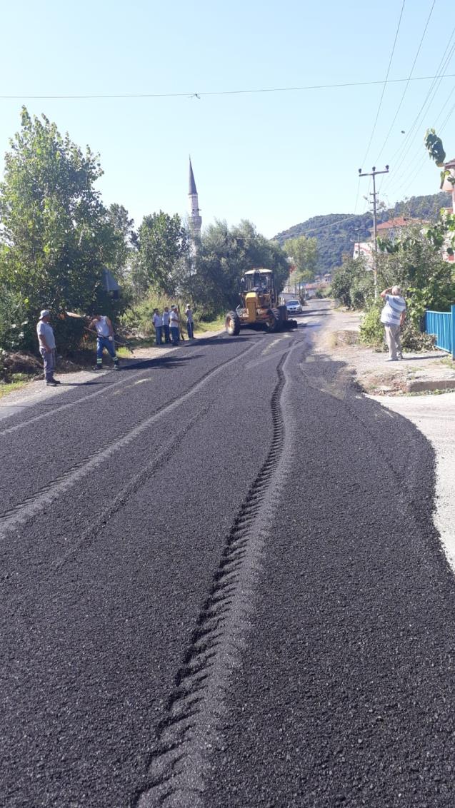 EREĞLİ’DE ASFALT ÇALIŞMALARI SÜRÜYOR