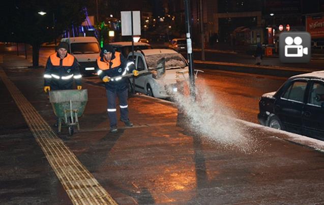 Buzlanmaya karşı, tuzlama çalışmaları…