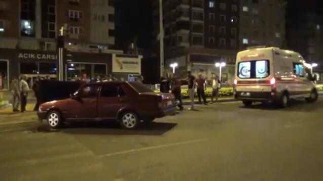Otomobil pert, sürücü hastanelik oldu…